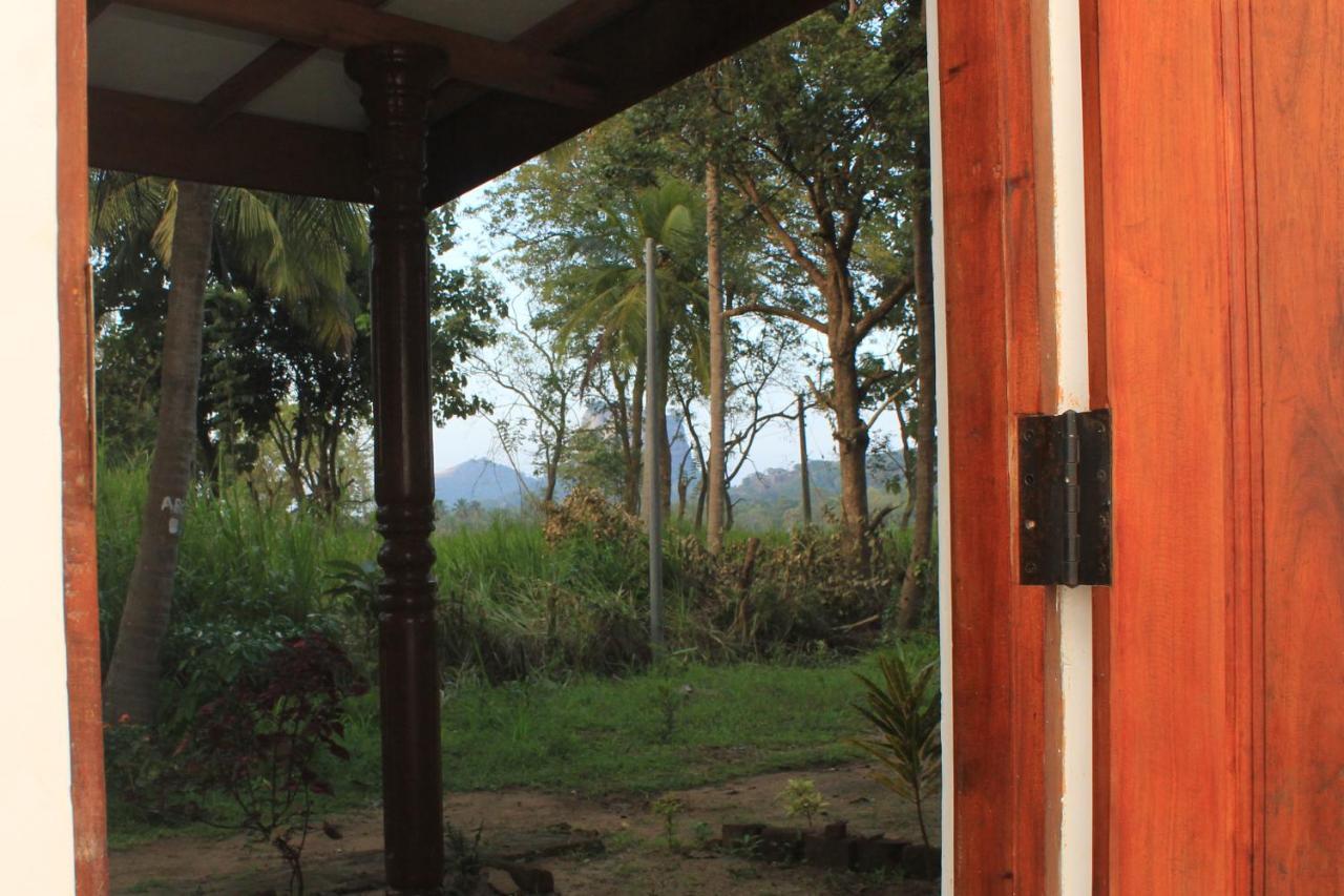 Sigiriya Hillside View Villa Eksteriør billede